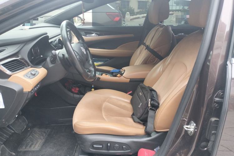 Used Buick LaCrosse 2018 20T Luxury Model Left Front Seat