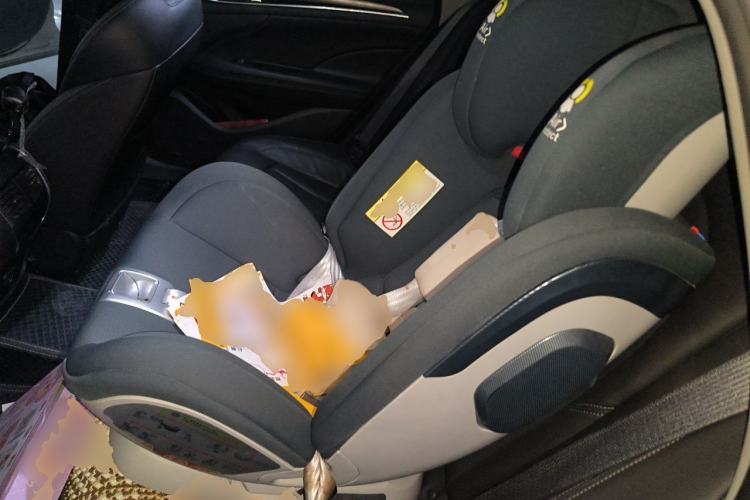 Used Buick LaCrosse 2018 20T Elite Edition Left Rear Seat