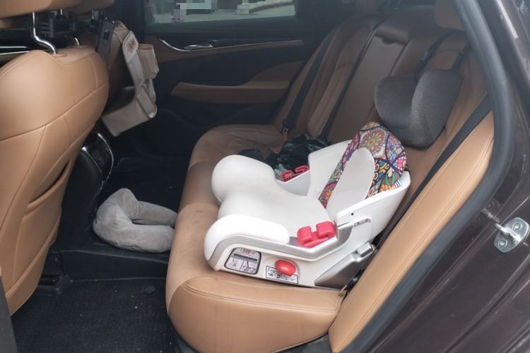 Used Buick LaCrosse 2018 20T Luxury Model Left Rear Seat