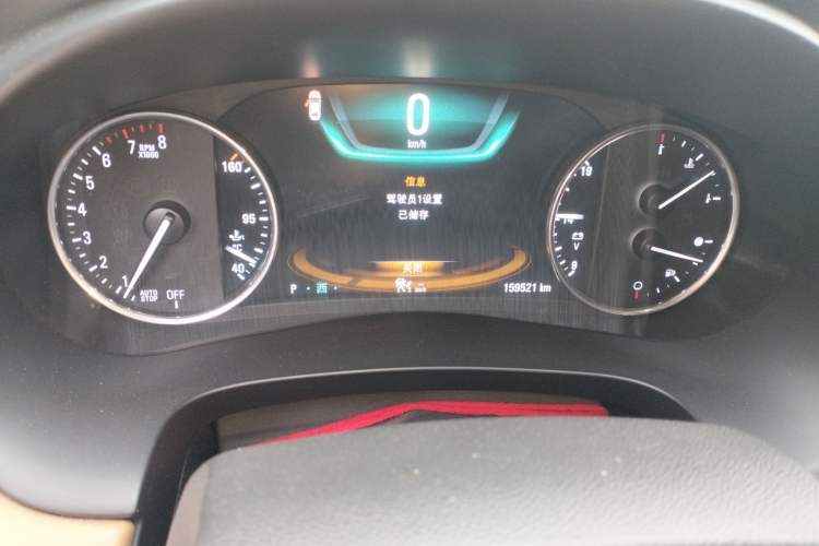 Used Buick LaCrosse 2018 20T Luxury Model Odometer Close Up