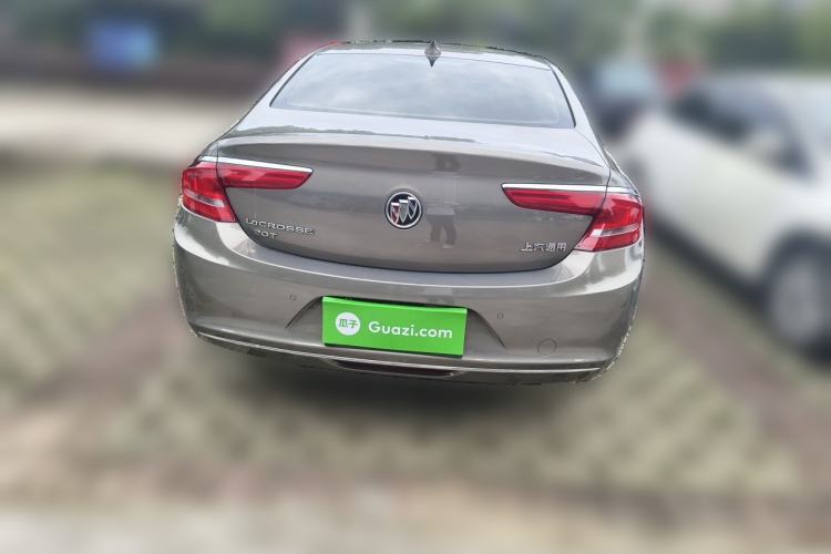 Used Buick LaCrosse 2018 20T Elite Edition Rear