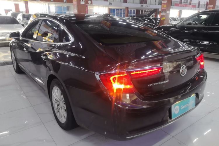 Used Buick LaCrosse 2018 20T Elite Edition Rear Left 45 Deg