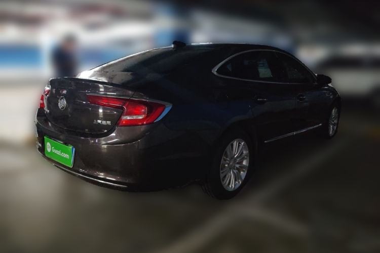Used Buick LaCrosse 2018 20T Elite Edition Rear Right 45 Deg