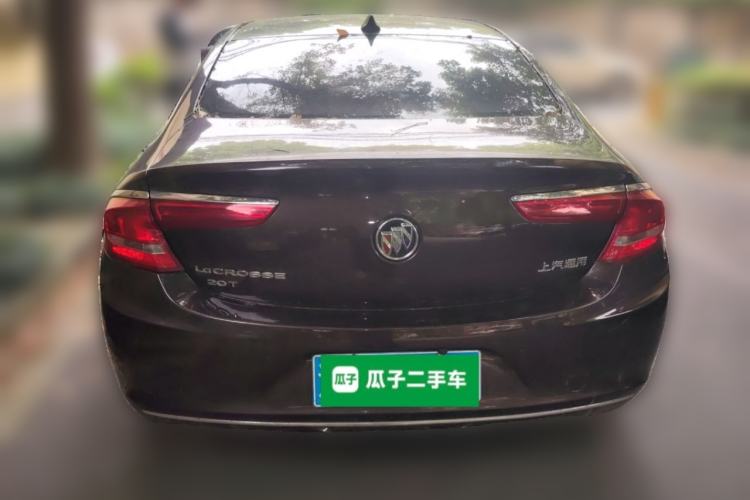 Used Buick LaCrosse 2018 20T Elite Edition Rear