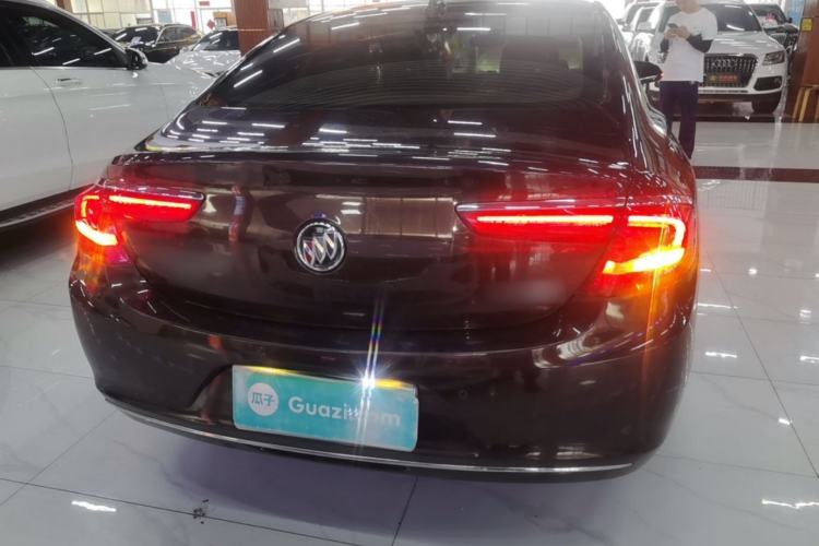 Used Buick LaCrosse 2018 20T Elite Edition Rear