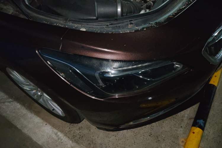 Used Buick LaCrosse 2018 20T Elite Edition Right Front Headlight