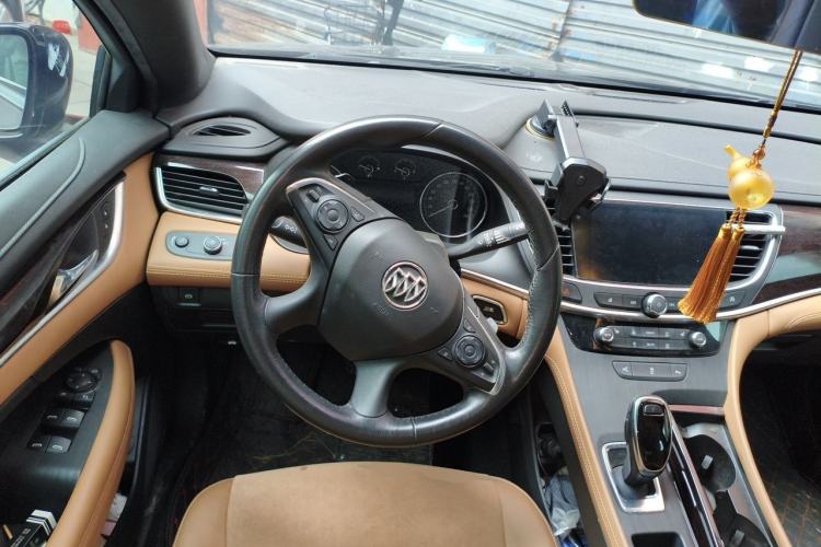 Used Buick LaCrosse 2018 28T Elite Edition Steering Wheel