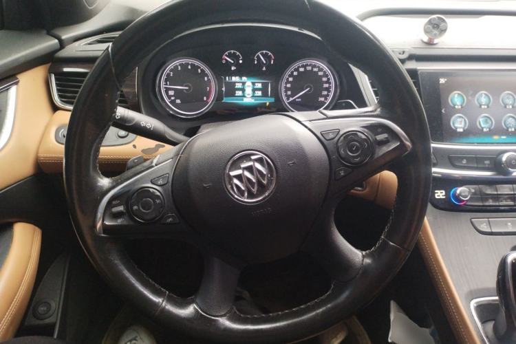 Used Buick LaCrosse 2018 28T Elite Edition Steering Wheel