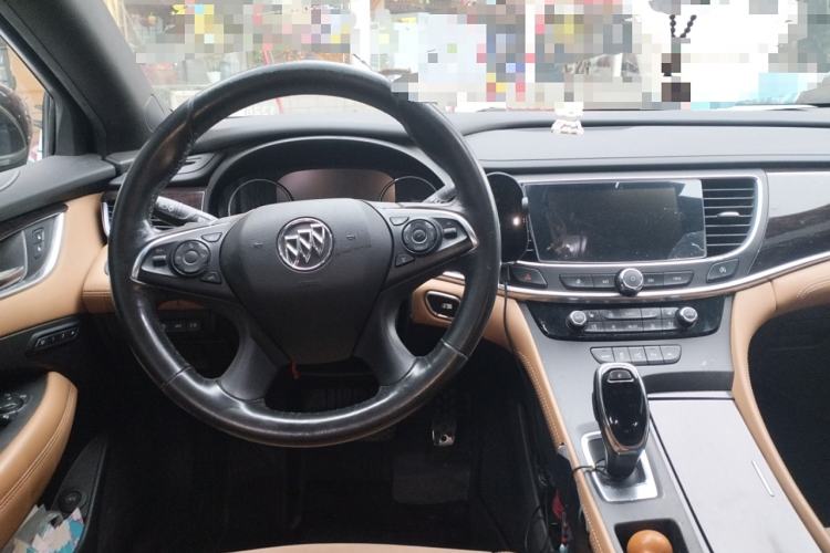Used Buick LaCrosse 2018 20T Luxury Model Steering Wheel