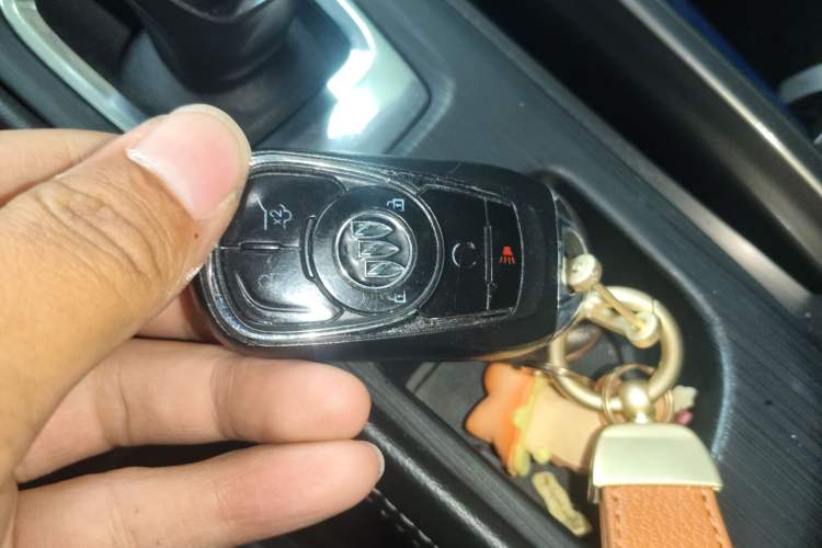 Used Buick LaCrosse 2018 20T Elite Edition Vehicle Key