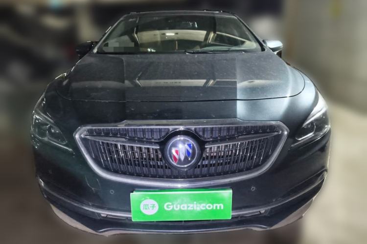 Used Buick LaCrosse 2018 28T Luxury Model Front