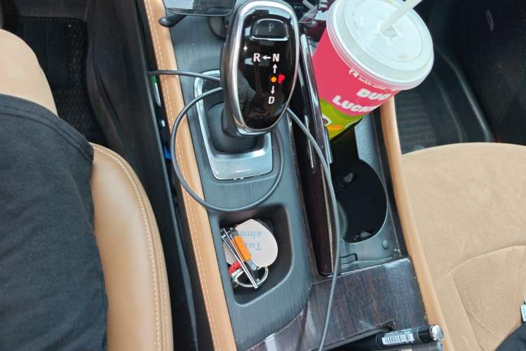 Used Buick LaCrosse 2018 28T Luxury Model Gear Lever