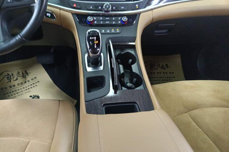 Used Buick LaCrosse 2018 20T Luxury Model Gear Lever