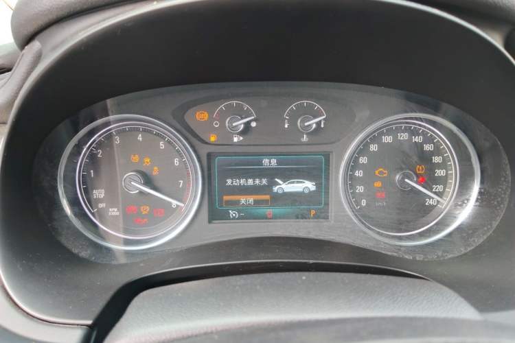 Used Buick LaCrosse 2018 20T Elite Edition Instrument Cluster