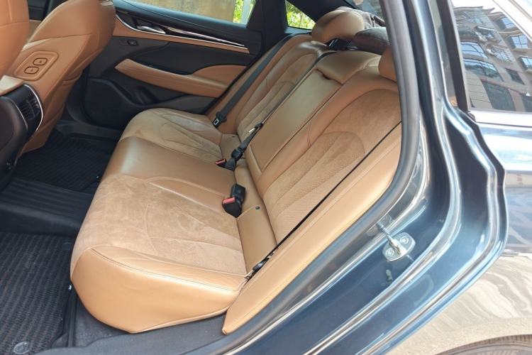 Used Buick LaCrosse 2018 28T Luxury Model Left Rear Seat