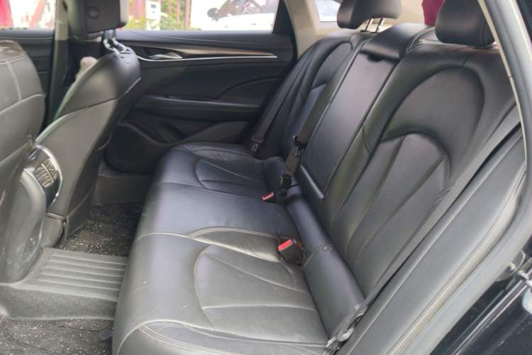 Used Buick LaCrosse 2018 20T Elite Edition Left Rear Seat