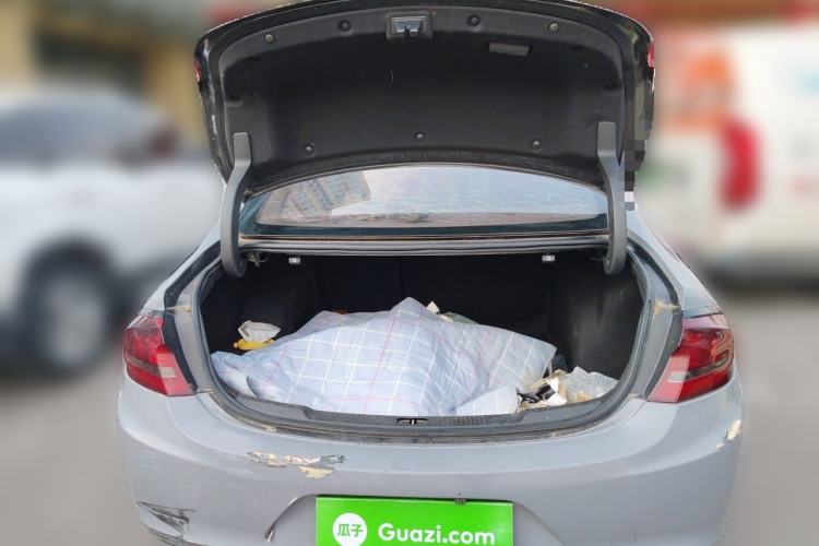 Used Buick LaCrosse 2018 20T Elite Edition Trunk