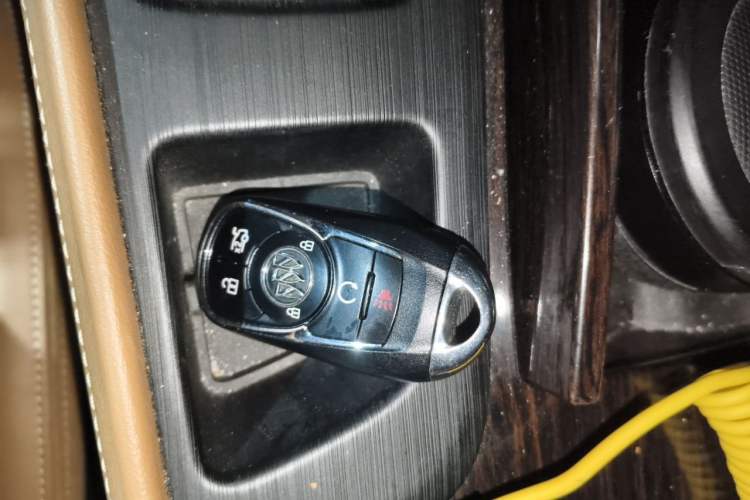 Used Buick LaCrosse 2018 28T Luxury Model Vehicle Key