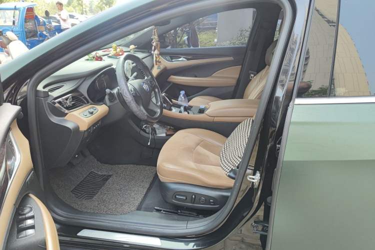 Used Buick LaCrosse 2018 20T Luxury Model Driver Seat