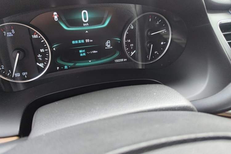 Used Buick LaCrosse 2018 20T Luxury Model Odometer Close Up