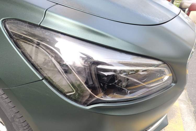Used Buick LaCrosse 2018 20T Luxury Model Right Front Headlight