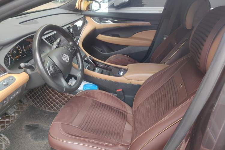 Used Buick LaCrosse 2018 28T Luxury Model Driver Seat