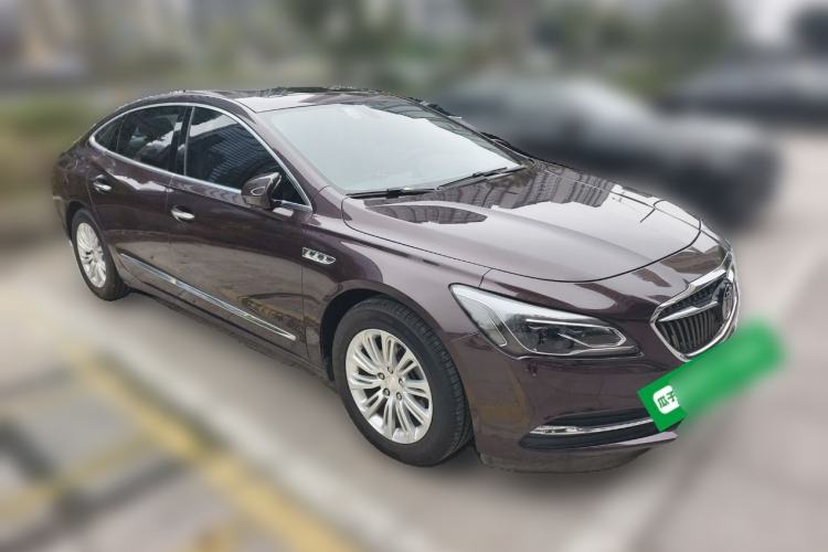 Used Buick LaCrosse 2018 20T Elite Edition Front Right 45 Deg