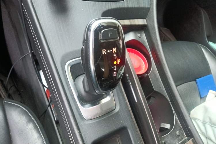 Used Buick LaCrosse 2018 20T Elite Edition Gear Lever