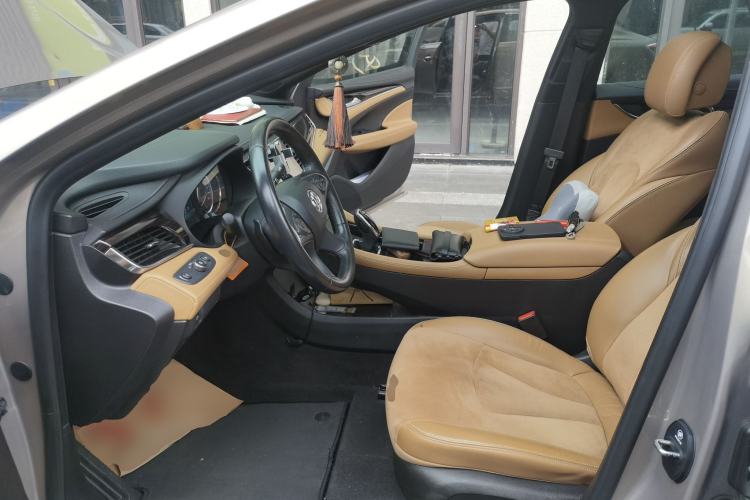 Used Buick LaCrosse 2018 28T Elite Edition Left Front Seat