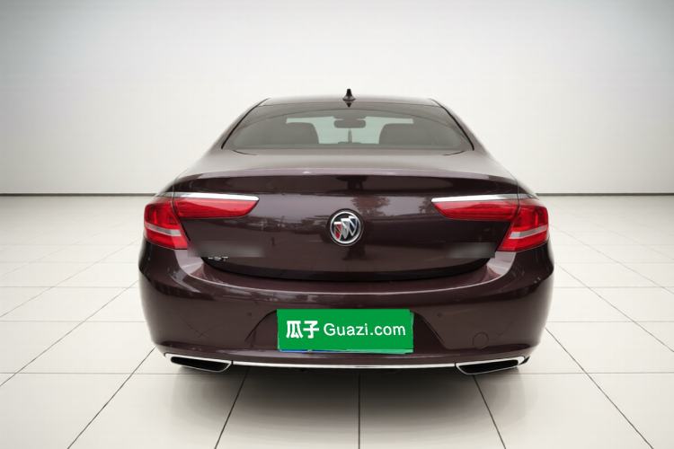 Used Buick LaCrosse 2018 28T Luxury Model Rear
