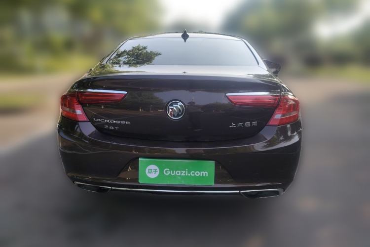 Used Buick LaCrosse 2018 28T Luxury Model Rear