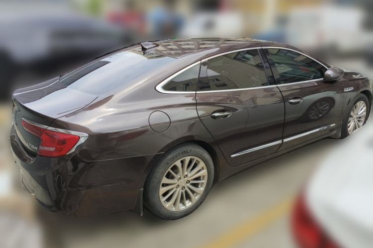 Used Buick LaCrosse 2018 28T Elite Edition Rear Right 45 Deg