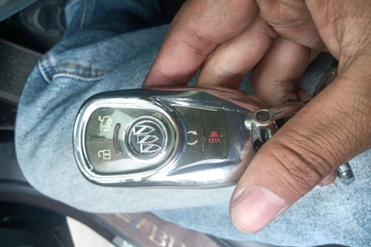 Used Buick LaCrosse 2018 20T Elite Edition Vehicle Key