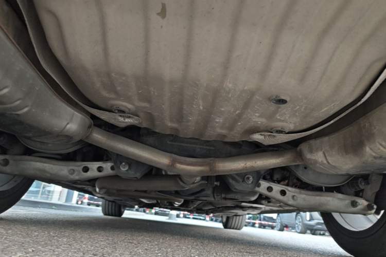 Used Buick LaCrosse 2018 28T Avenir Chassis Rear