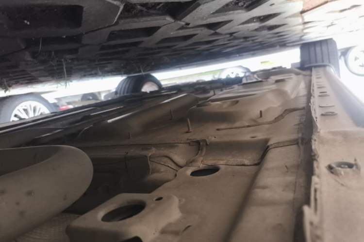 Used Buick LaCrosse 2018 28T Elite Edition Chassis Rear Left