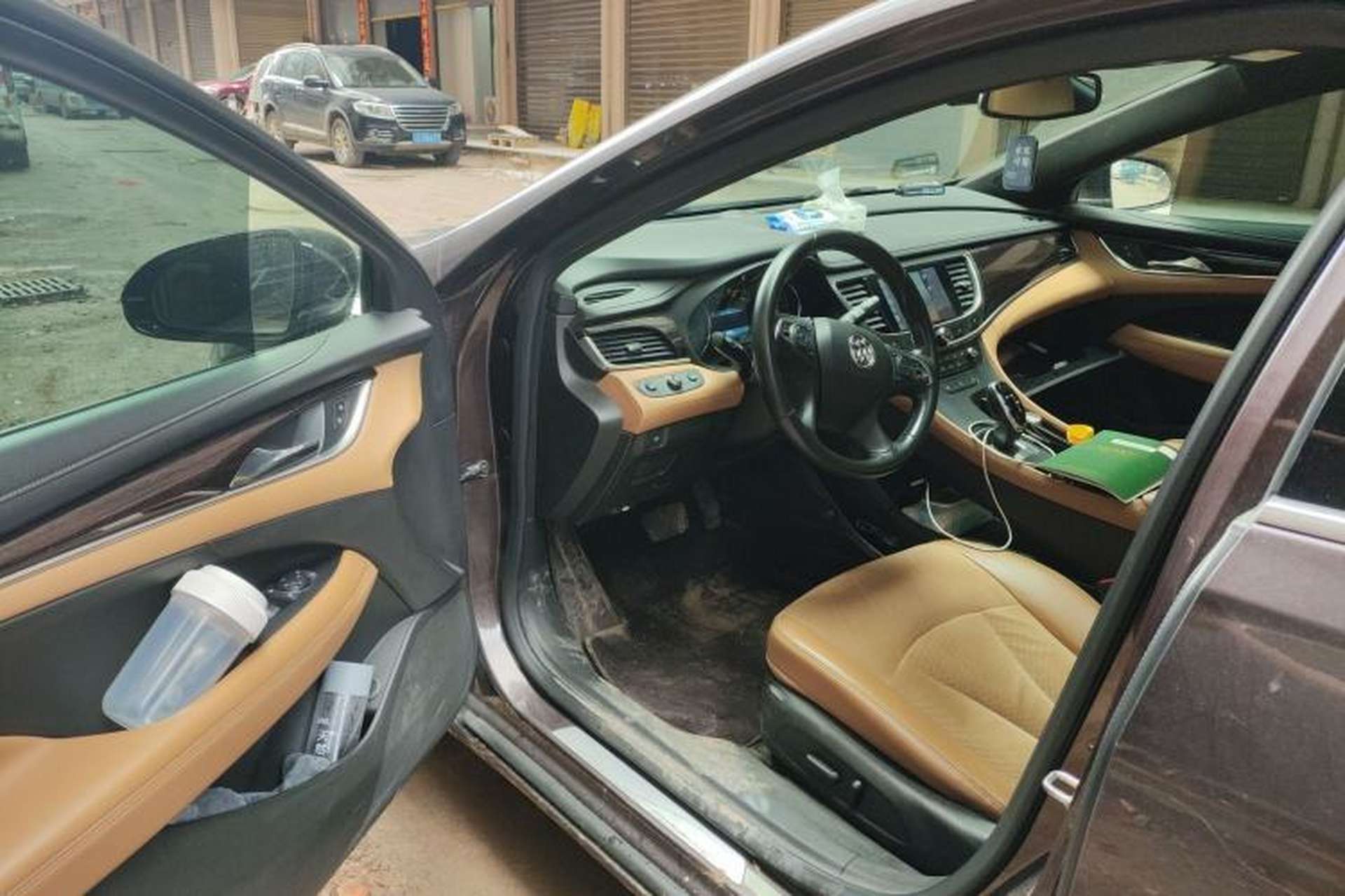 Used Buick LaCrosse 2018 28T Elite Edition Driver Seat