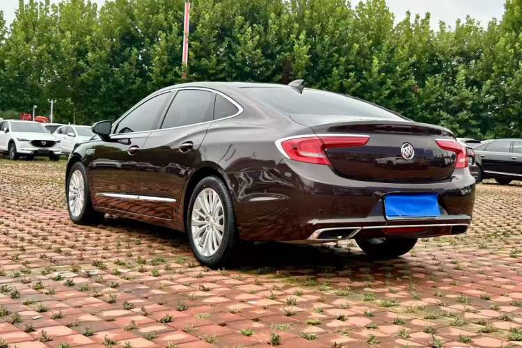 Used Buick LaCrosse 2018 28T Elite Edition Exterior 3