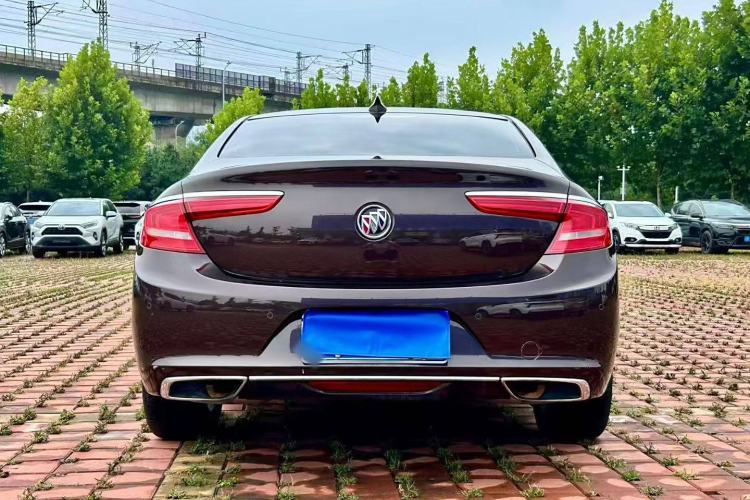 Used Buick LaCrosse 2018 28T Elite Edition Exterior 4