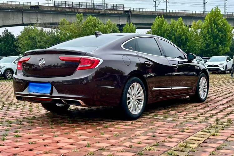 Used Buick LaCrosse 2018 28T Elite Edition Exterior 5