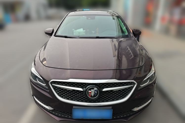 Used Buick LaCrosse 2018 28T Avenir Front