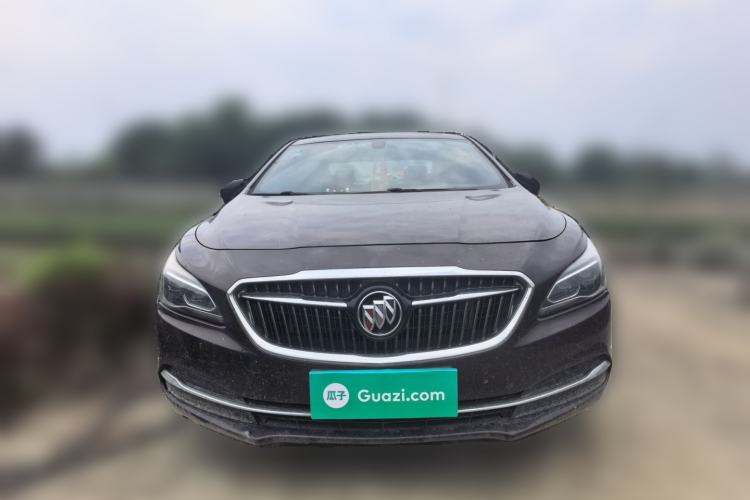 Used Buick LaCrosse 2018 28T Elite Edition Front