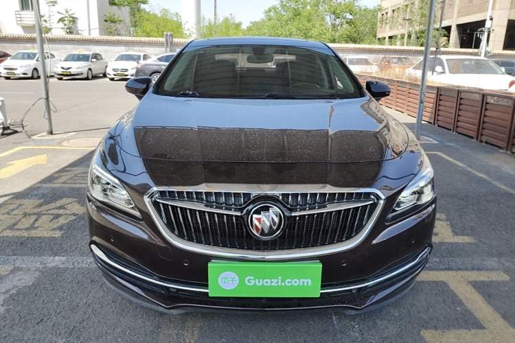 Used Buick LaCrosse 2018 20T Elite Edition Front