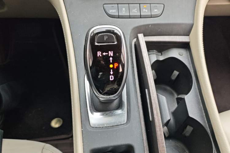 Used Buick LaCrosse 2018 28T Avenir Gear Lever
