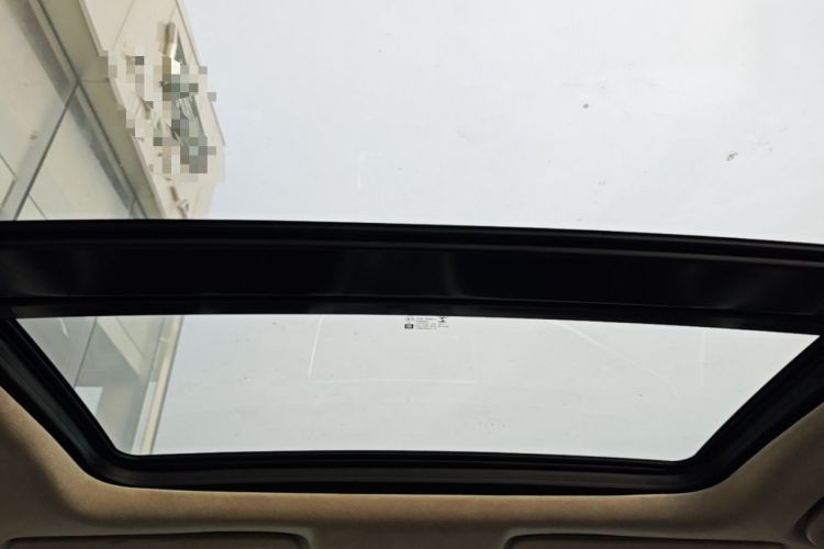 Used Buick LaCrosse 2018 28T Avenir Headliner