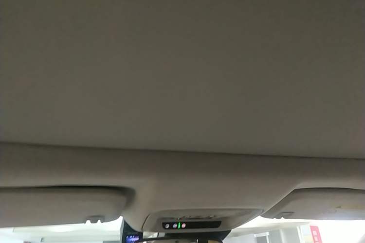 Used Buick LaCrosse 2018 28T Avenir Headliner