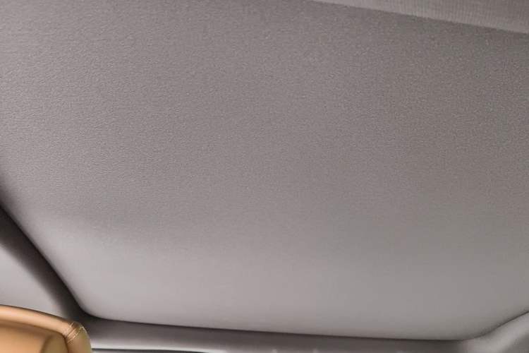 Used Buick LaCrosse 2018 28T Luxury Model Headliner