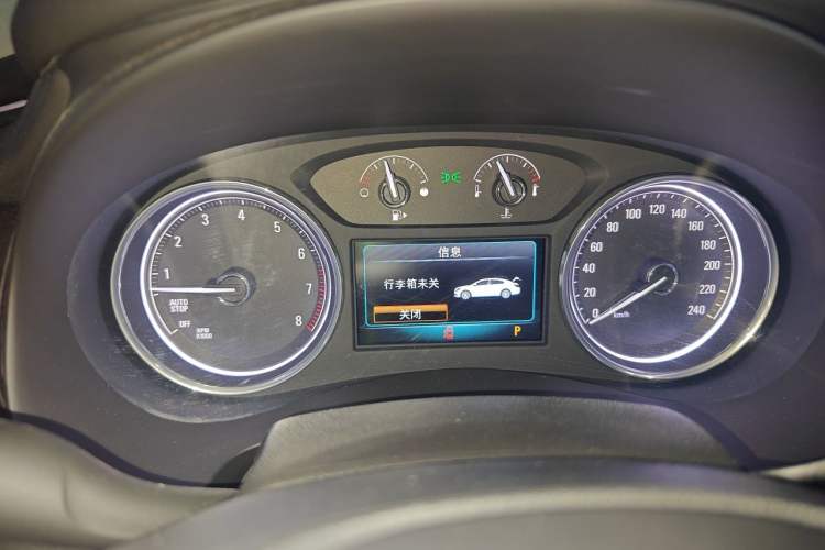 Used Buick LaCrosse 2018 20T Elite Edition Instrument Cluster