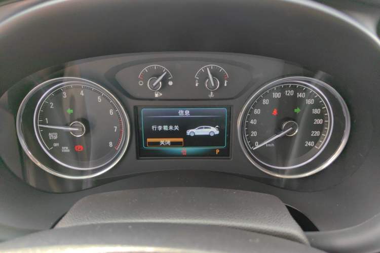 Used Buick LaCrosse 2018 20T Elite Edition Instrument Cluster