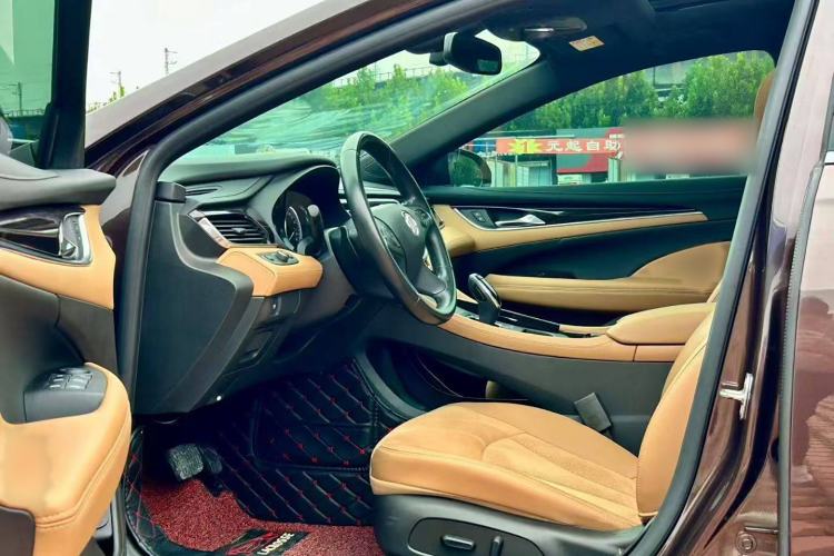 Used Buick LaCrosse 2018 28T Elite Edition Interior 2