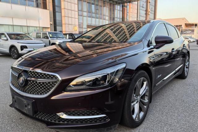 Used Buick LaCrosse 2018 28T Avenir